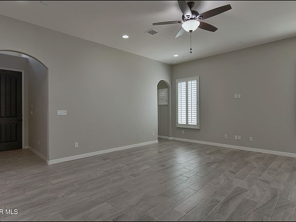 5th image of 14844 Jack White Ave