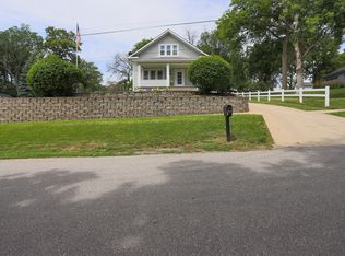 303 N Linn Ave, Logan, IA 51546