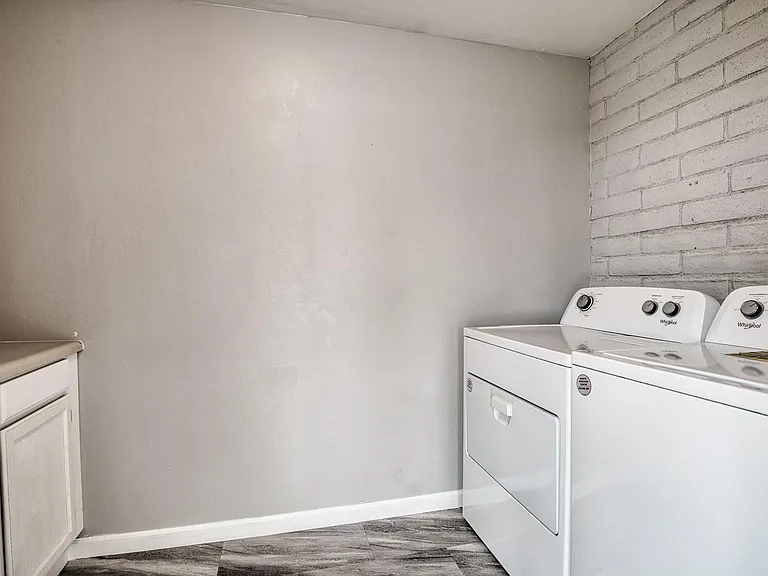 7000 E Brooks Dr — Photo 22