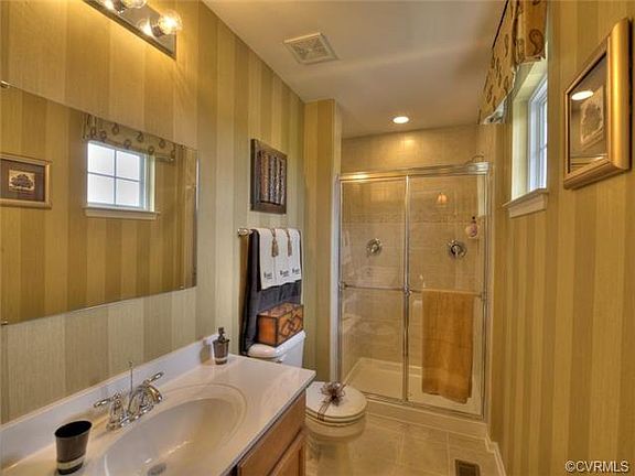4th image of 5457 Brandon Bluff Way