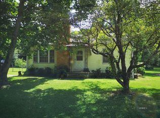 21 Pomeroy Rd, Athens, OH 45701