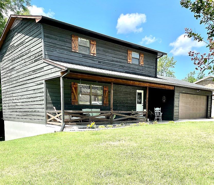 1st image of 1541 Briarcliff Dr
