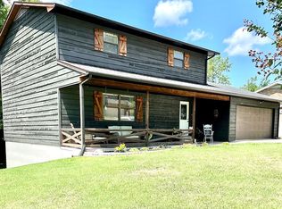 1541 Briarcliff Dr, Cape Girardeau, MO 63701