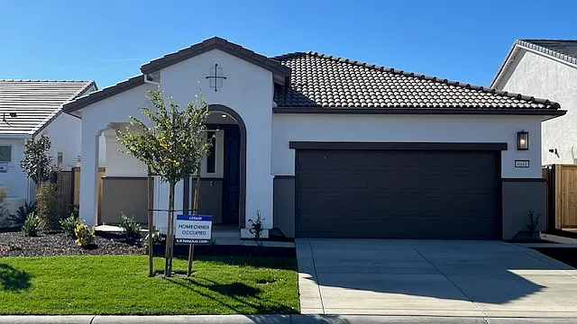 3 bed, 1779 sqft, $3,700 — Photo 1