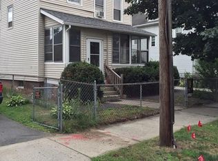 405 Newbury St, Springfield, MA 01104