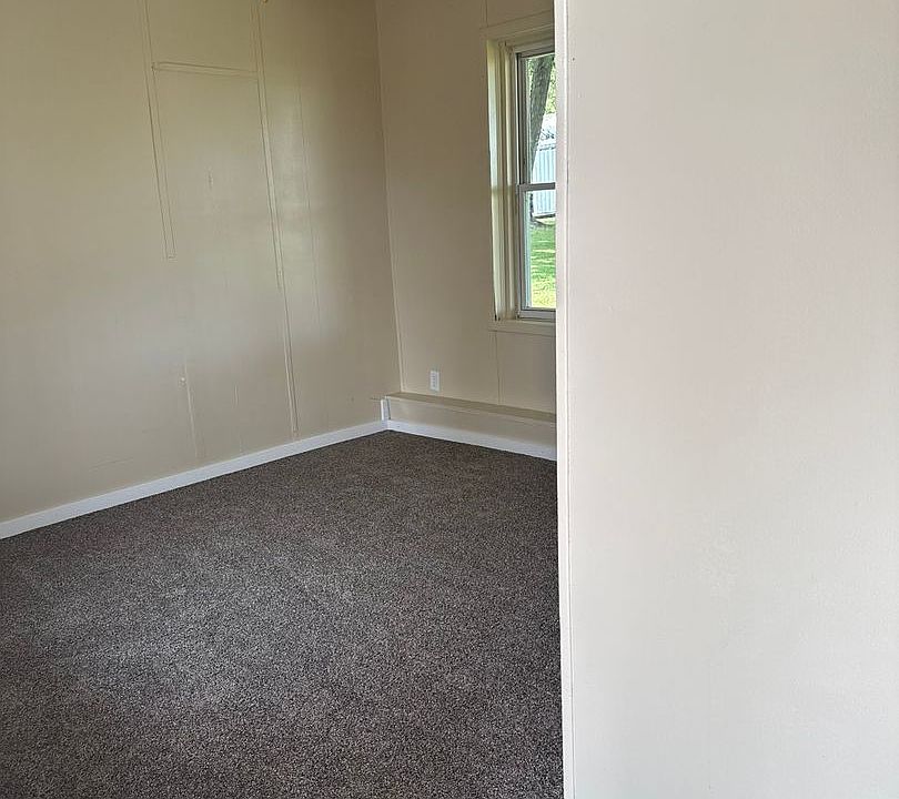 1st image of 3961 Logan Ave APT 7