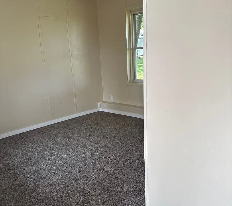 3961 Logan Ave #7