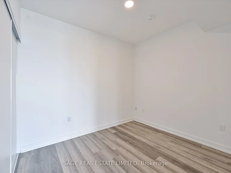 6 Chartwell Rd #509 — Photo 21