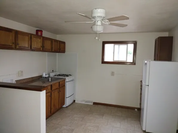 959 W 37th St #2, Erie, PA 16508