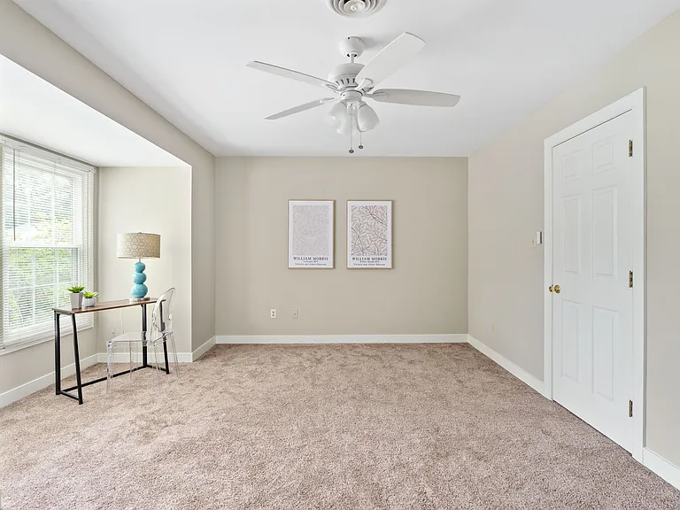 12015 Bexley Ct — Photo 33