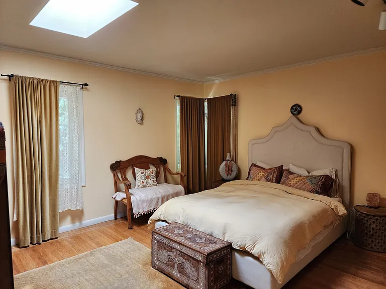 Laurel Pl — Photo 9