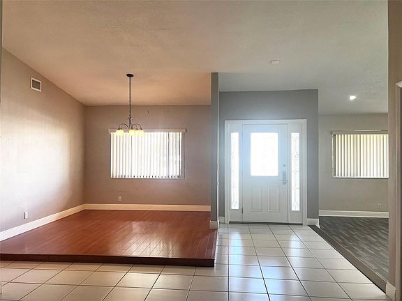 4th image of 9320 NW 32nd Street