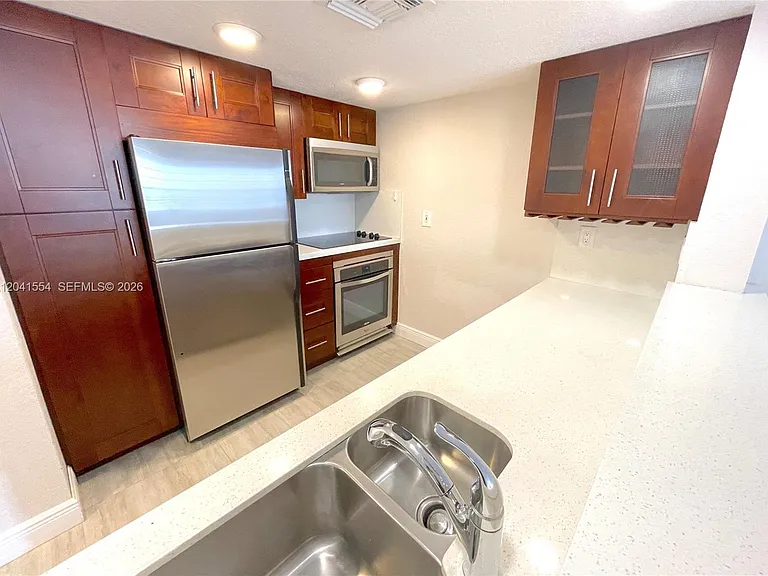 520 SE 5th Ave #3604 — Photo 1
