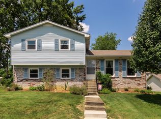 10201 Saint Rene Rd, Jeffersontown, KY 40299