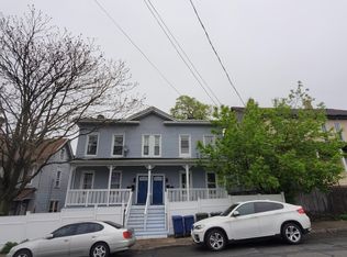 118 Pequonnock St #2, Bridgeport, CT 06604