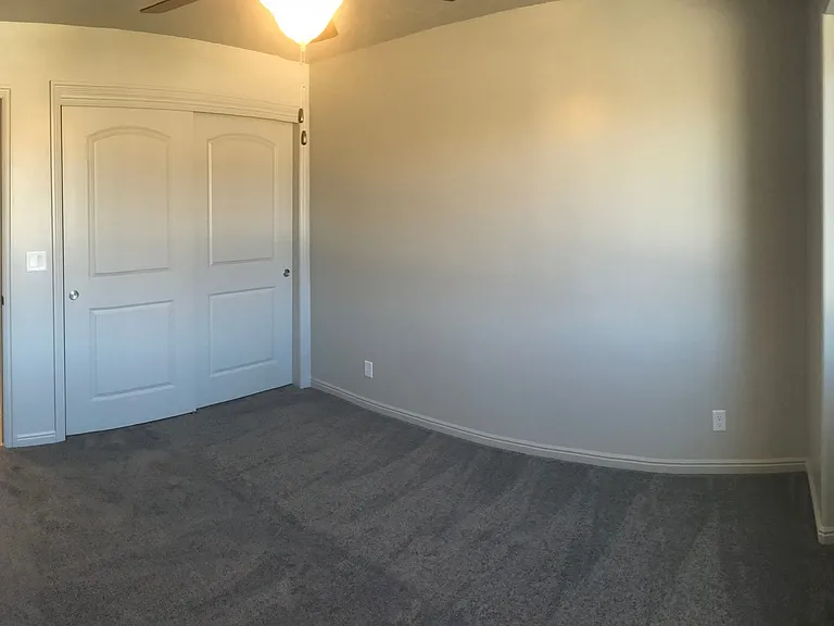 922 E 3950 S — Photo 21