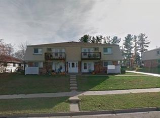 1100 19th St #5, Reedsburg, WI 53959