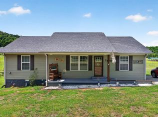 2040 Walker Cove Rd, Sparta, TN 38583