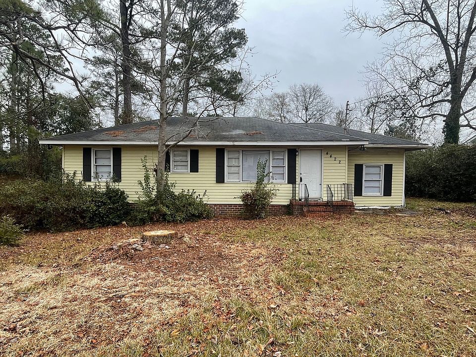 1st image of 4422 Summerhill Dr