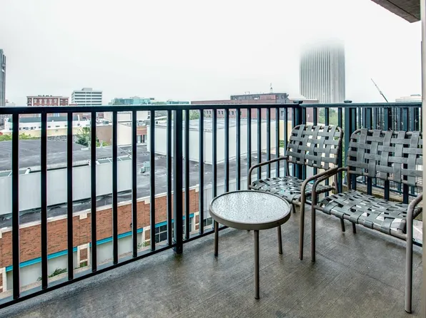 215 W College Ave APT 711, Tallahassee, FL 32301