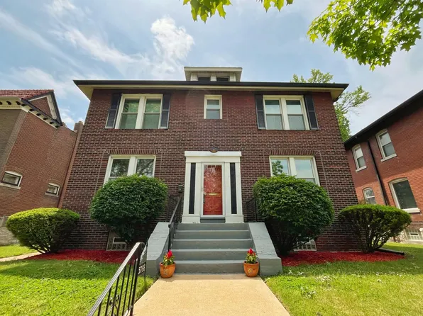 5766 Waterman Blvd, Saint Louis, MO 63112