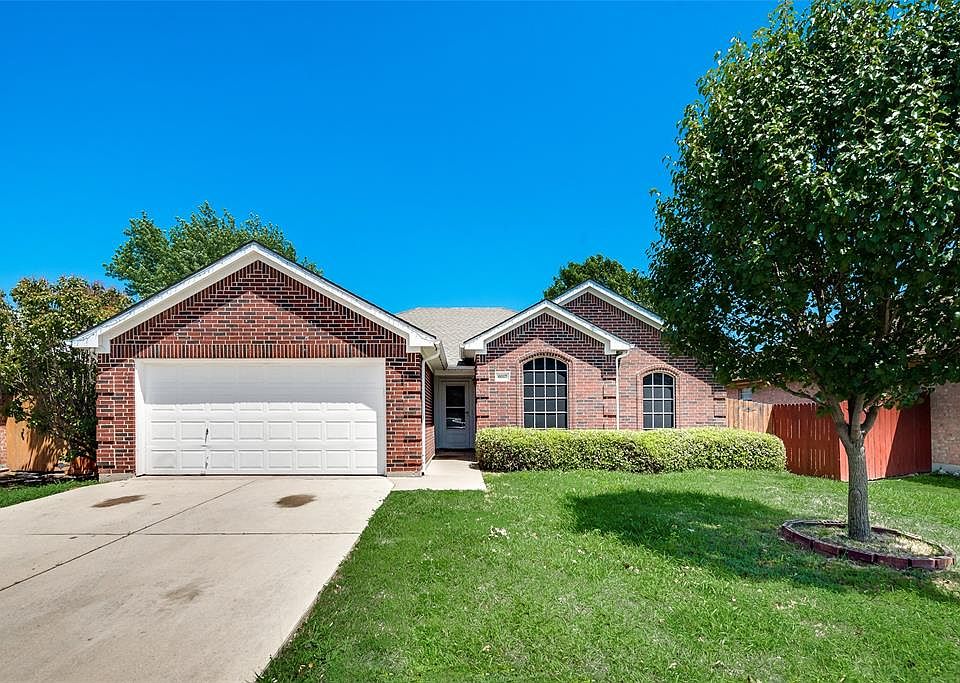 1st image of 6017 Harwood Crossing Dr