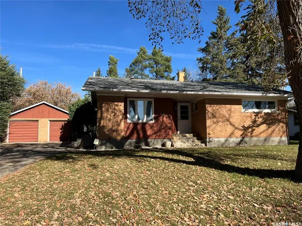 1118 Broadview ROAD, Esterhazy, SK S0A 0X0