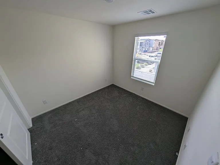 4820 Orchid Ridge Ave — Photo 11
