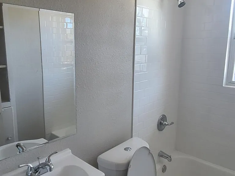 3419 Matilda St — Photo 12