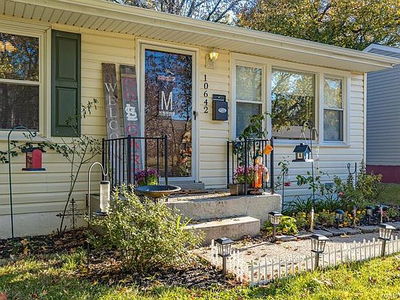 2nd image of 10642 Saint Henry Ln