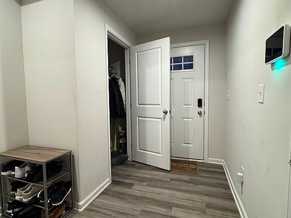 3rd image of 6042 Cutwater Cir