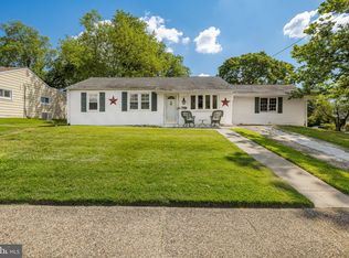 126 Oak Ave, Bellmawr, NJ 08031