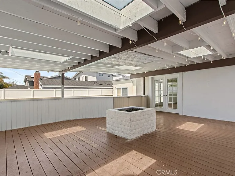 1205 Manzanita Ln — Photo 14