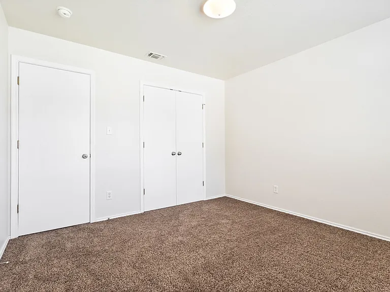 9719 Crescent Moon — Photo 19