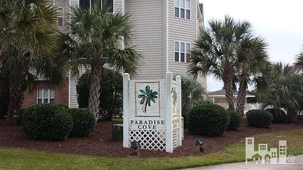 2 bed, 2.0 bath, $1,800 — Photo 1