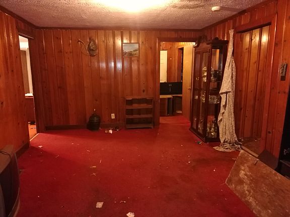 4th image of 911 Fayette Pike