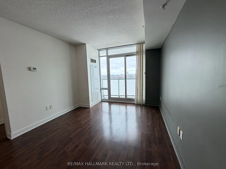 5740 Yonge St #1805 — Photo 15