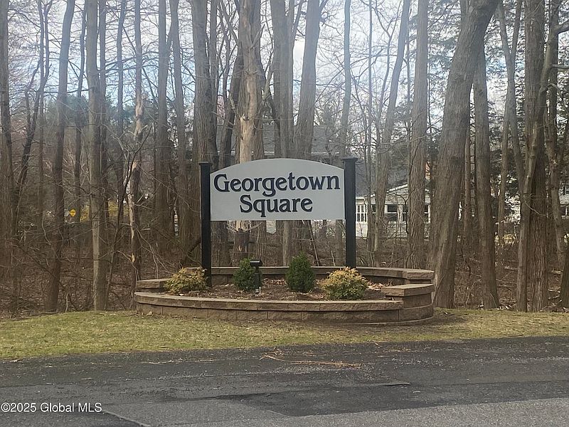 2nd image of 6009 Park Place