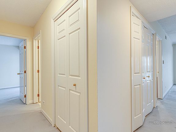 2nd image of 500 Lake View Ave APT 3B