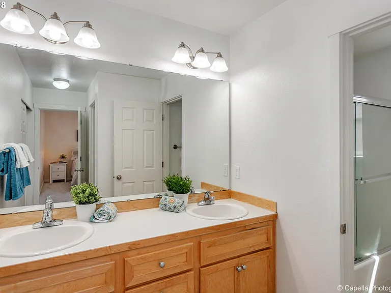 10354 NE Okanogan St — Photo 12