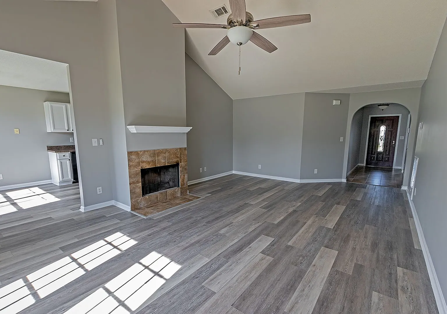 Home for Rent in Wetumpka — Photo 4