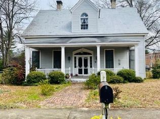 402 Jackson St, Johnston, SC 29832
