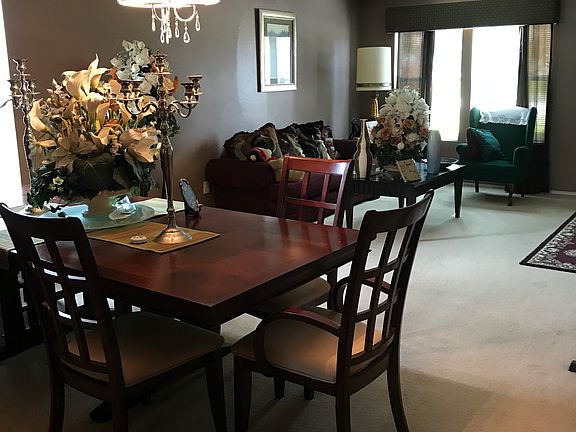 5th image of 4228 Boxwood Dr