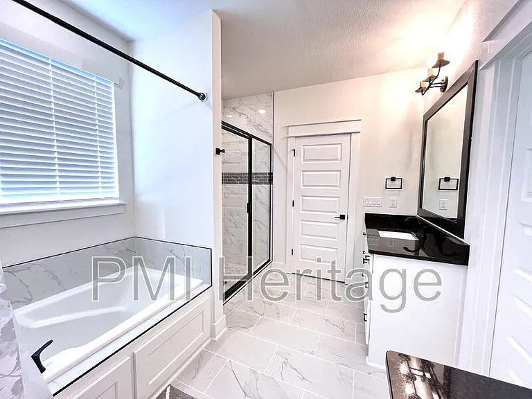 2061 Larry Ln — Photo 14