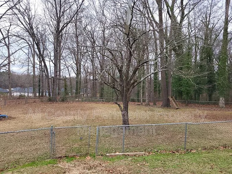 653 Glenn Gee Rd — Photo 27