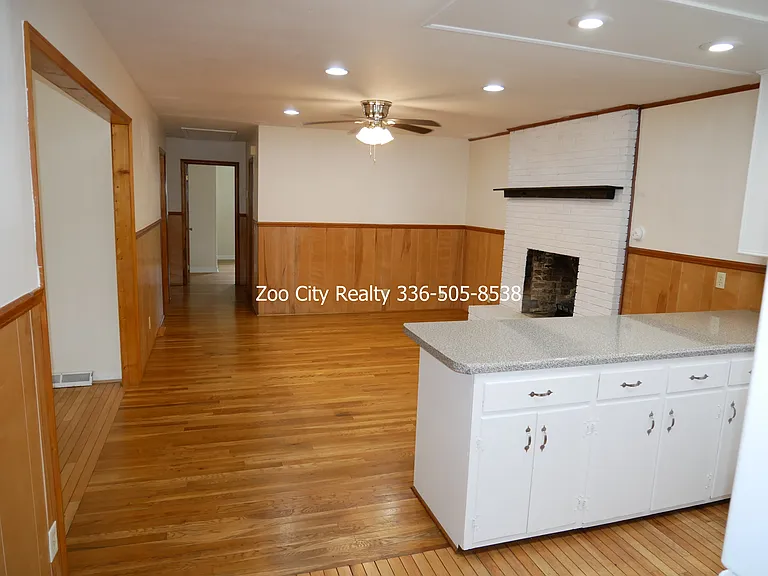 678 Mack Rd — Photo 5