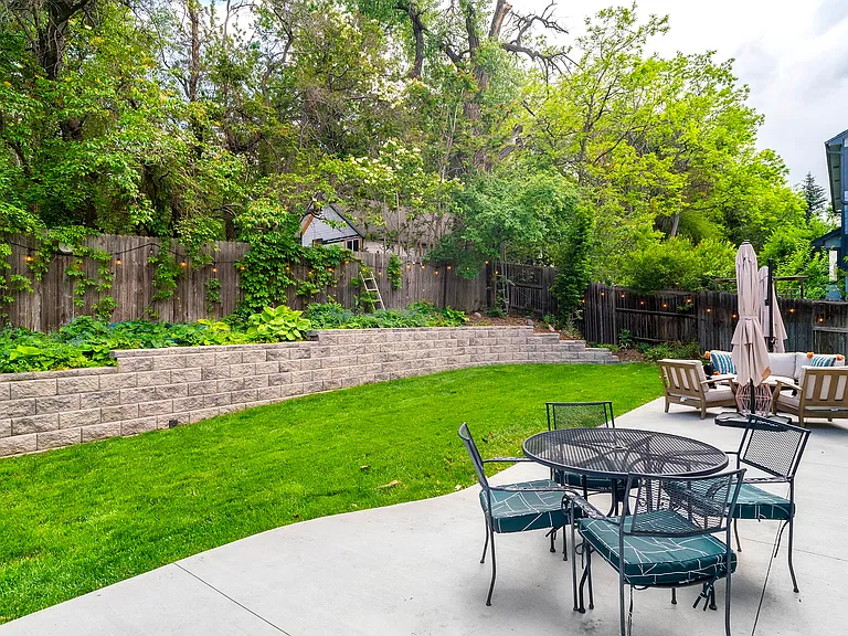 11440 W 66th Pl — Photo 43