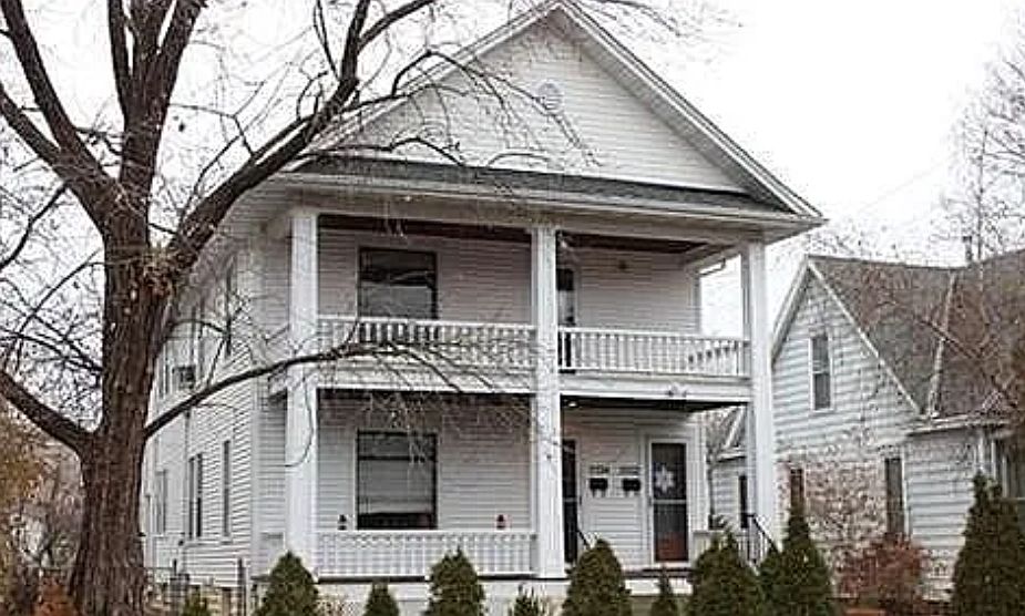 1st image of 3332 Grand Ave S