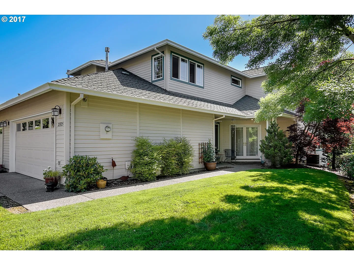21925 Chelan Loop photo 1