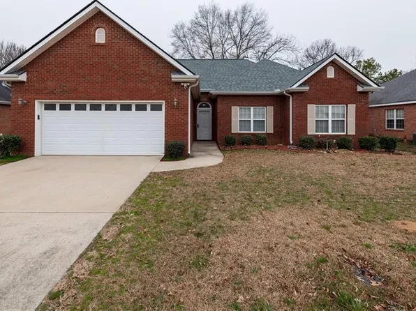 207 Wilmington Dr, Warner Robins, GA 31088